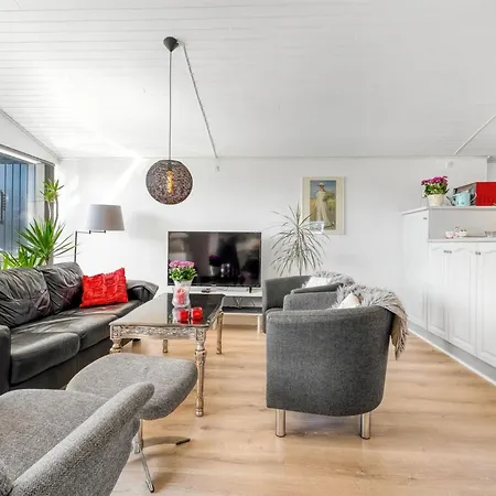 Sofus - 800m From The Sea By Interhome * Bøtø By