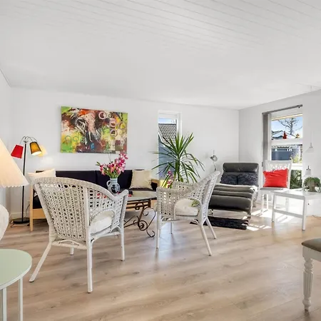 Sofus - 800m From The Sea By Interhome * Bøtø By